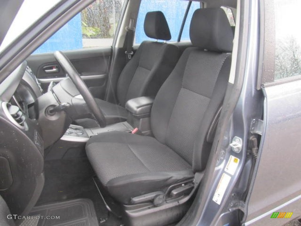 2006 Suzuki Grand Vitara Standard Grand Vitara Model Front Seat Photo #77717568