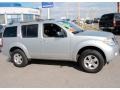 Silver Lightning - Pathfinder S 4x4 Photo No. 4