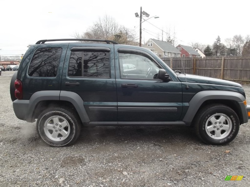 Deep Beryl Green Pearl 2005 Jeep Liberty Sport 4x4 Exterior Photo #77717775