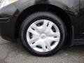 Super Black - Versa 1.8 S Hatchback Photo No. 6