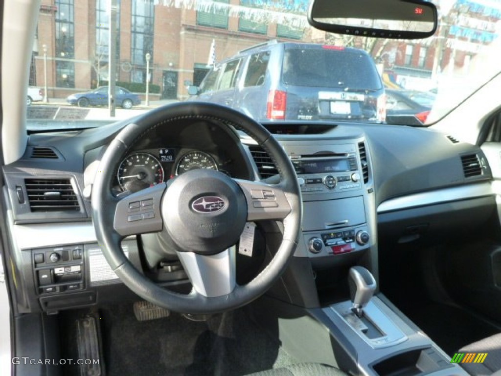 2011 Subaru Legacy 2.5i Premium Dashboard Photos