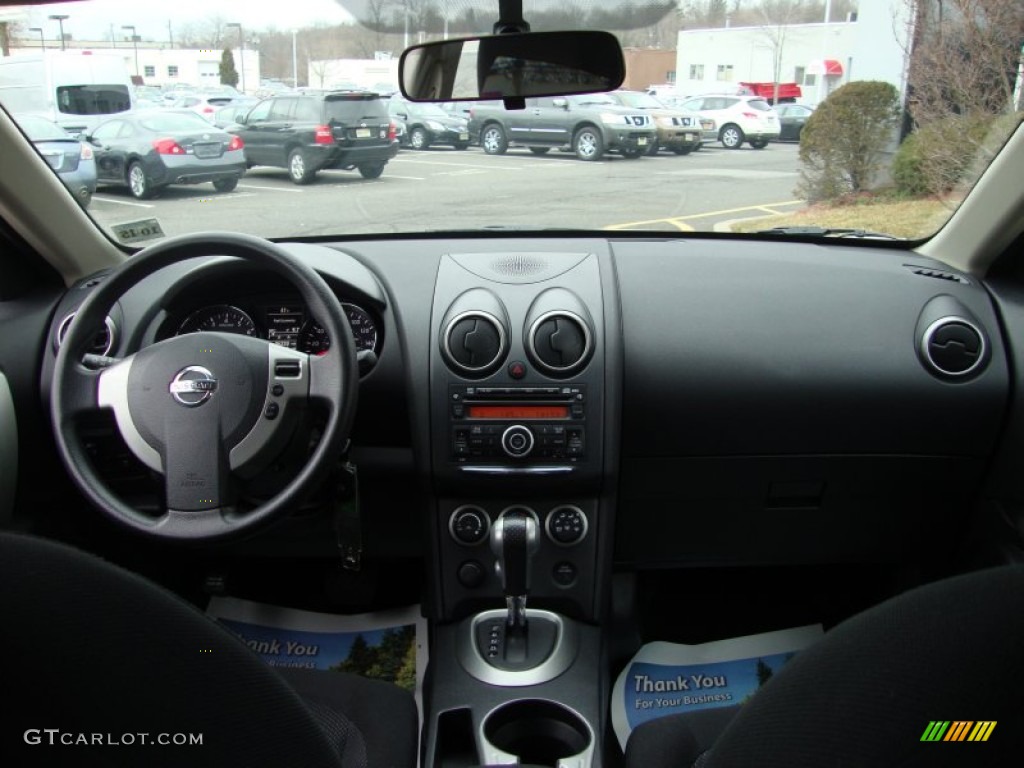 2011 Rogue S AWD - Gotham Gray Metallic / Black photo #12