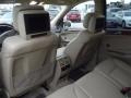 Arctic White - GL 450 4Matic Photo No. 14