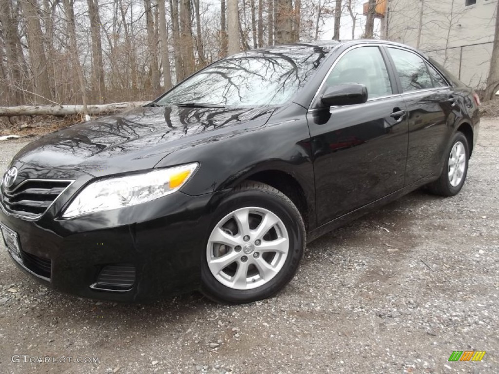 Black 2011 Toyota Camry LE Exterior Photo #77720142