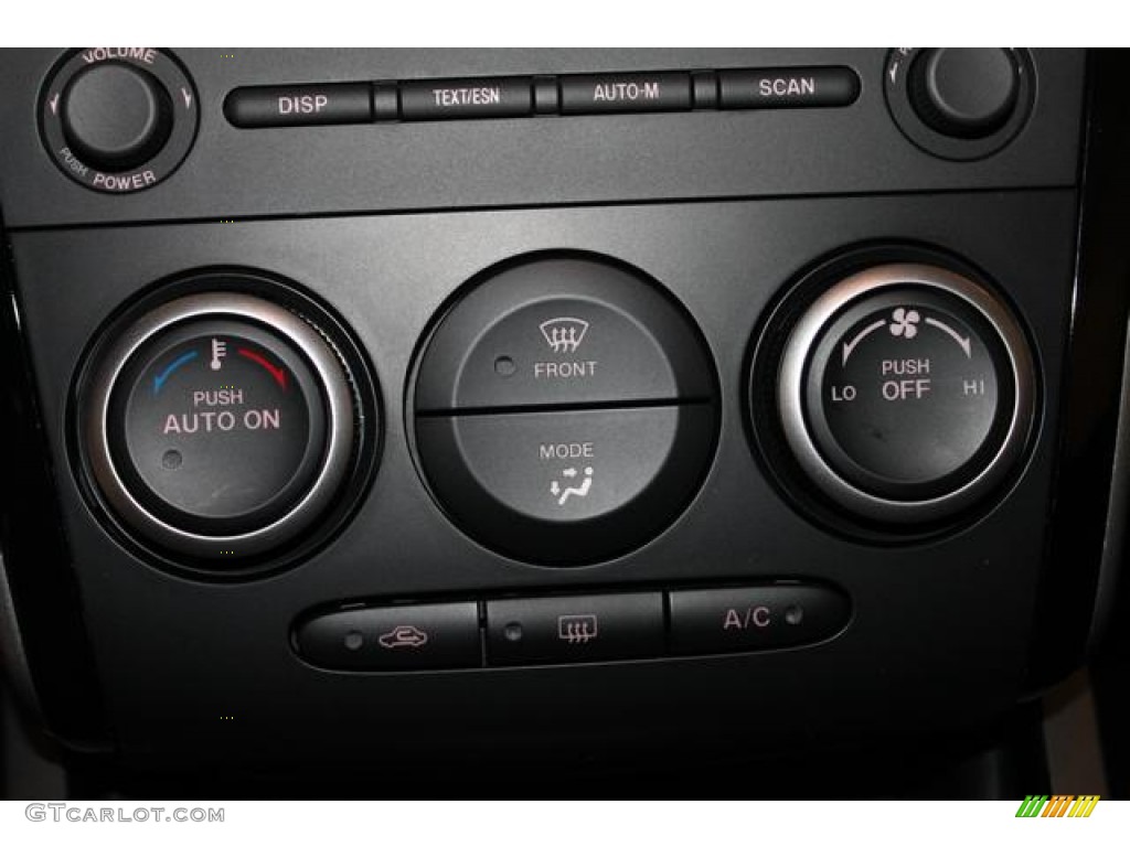 2010 Mazda CX-7 s Grand Touring AWD Controls Photo #77720586
