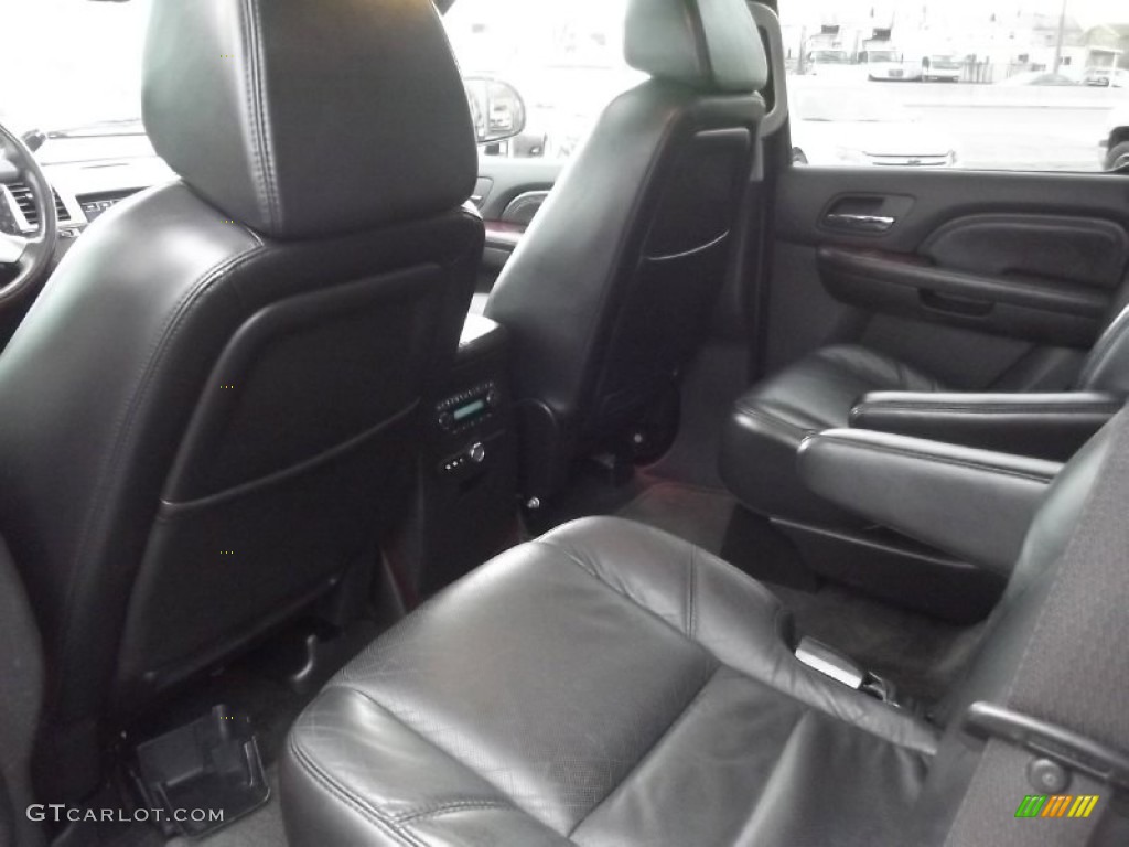 2009 Cadillac Escalade AWD Rear Seat Photo #77721696