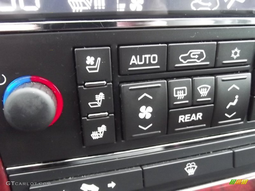 2009 Cadillac Escalade AWD Controls Photo #77721879