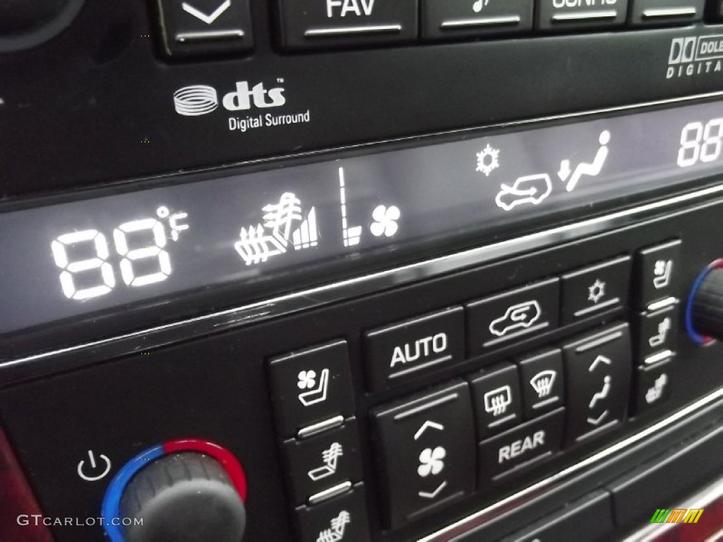 2009 Cadillac Escalade AWD Controls Photo #77721891