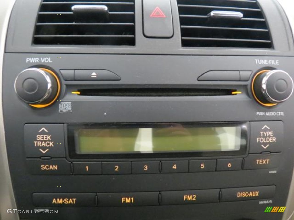 2010 Toyota Corolla LE Audio System Photo #77722254