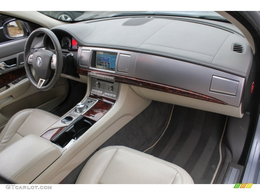 2009 Jaguar XF Supercharged Ivory/Oyster Dashboard Photo #77722875