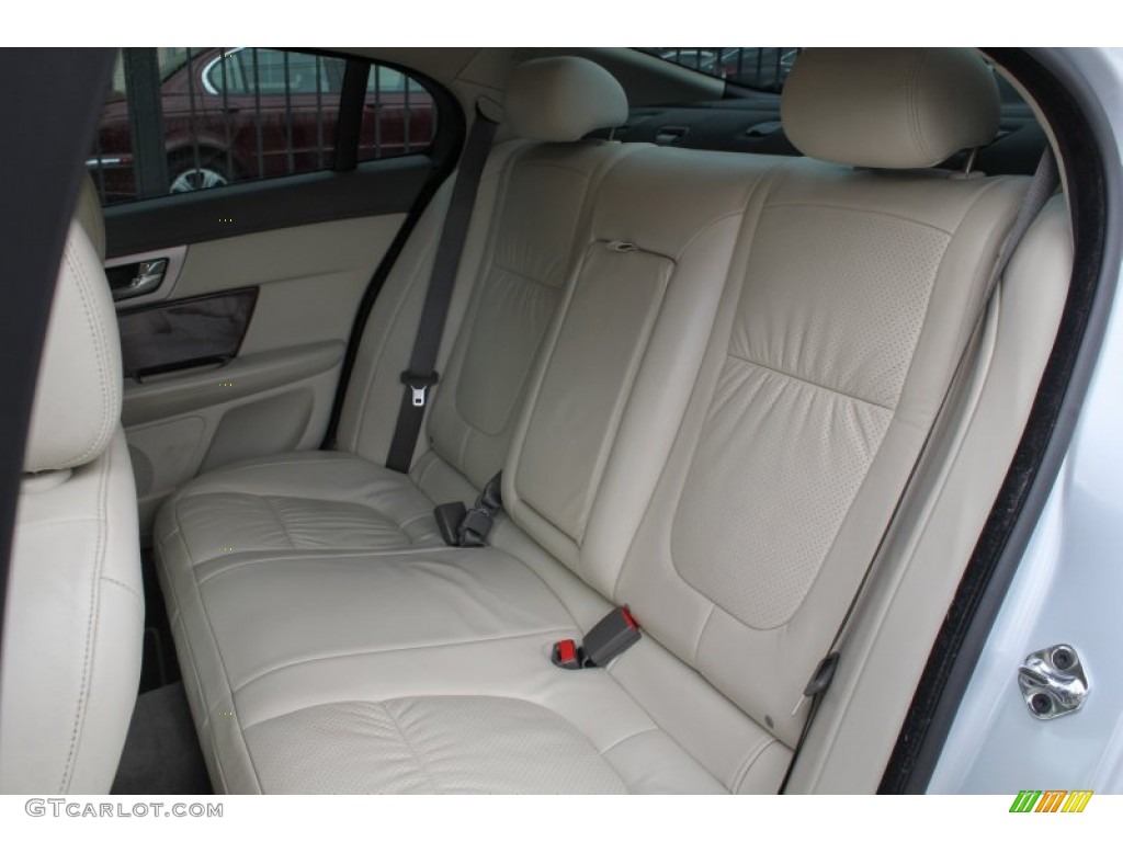 2009 Jaguar XF Supercharged Rear Seat Photo #77722928