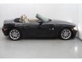 Jet Black - Z4 3.0i Roadster Photo No. 2