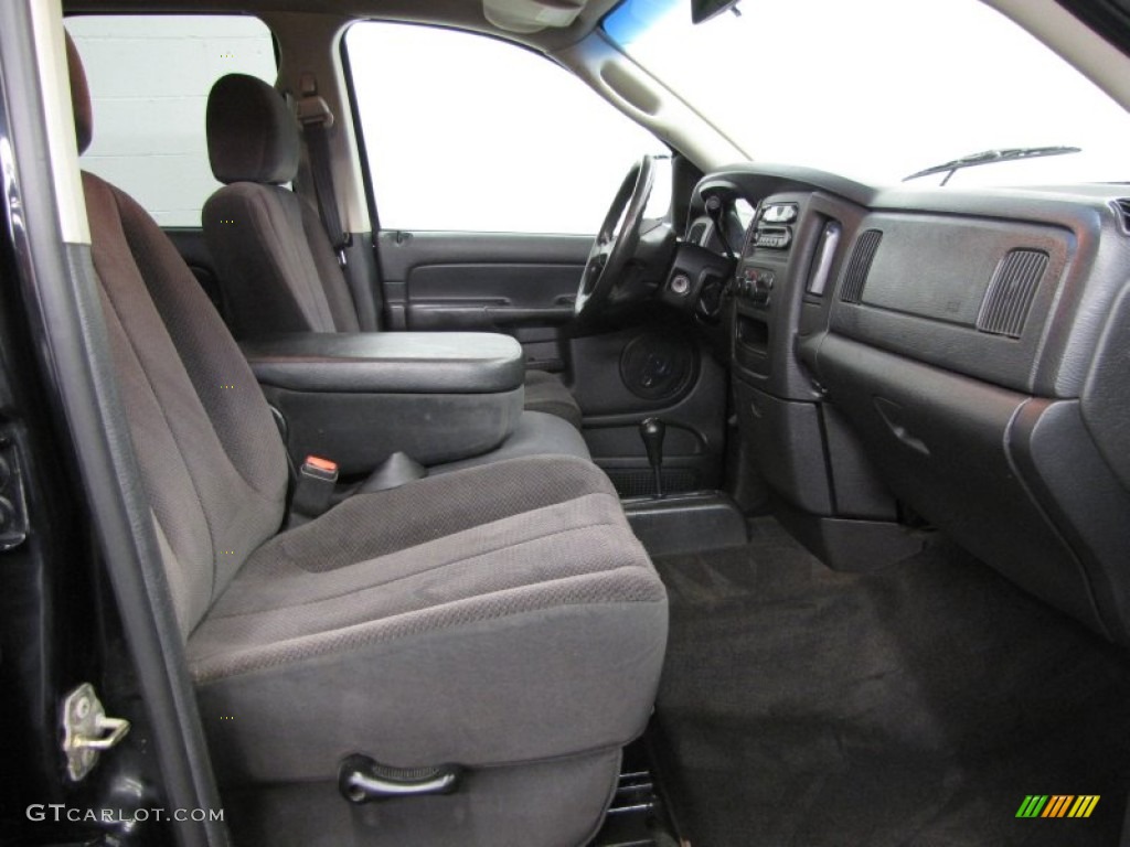 2003 Ram 1500 SLT Quad Cab 4x4 - Black / Dark Slate Gray photo #9