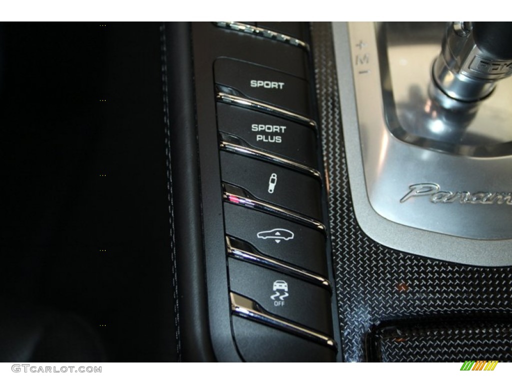 2011 Porsche Panamera S Controls Photo #77724951