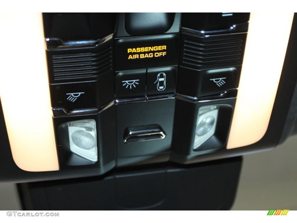 2011 Porsche Panamera S Controls Photo #77724978