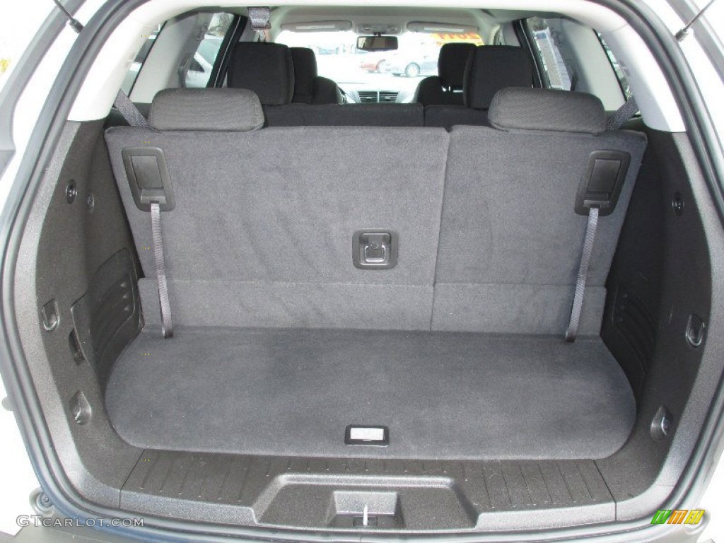 2011 Chevrolet Traverse LT AWD Trunk Photo #77725224