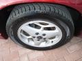 2003 Pontiac Grand Prix SE Sedan Wheel and Tire Photo
