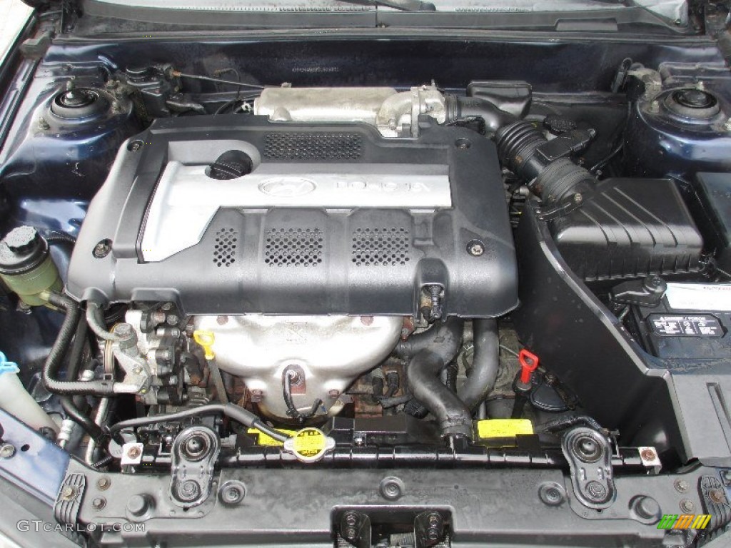 2005 Hyundai Elantra GLS Sedan Engine Photos