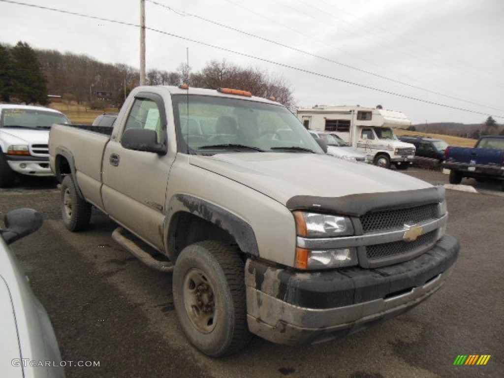 2004 Silverado 2500HD Regular Cab 4x4 - Silver Birch / Dark Charcoal photo #1