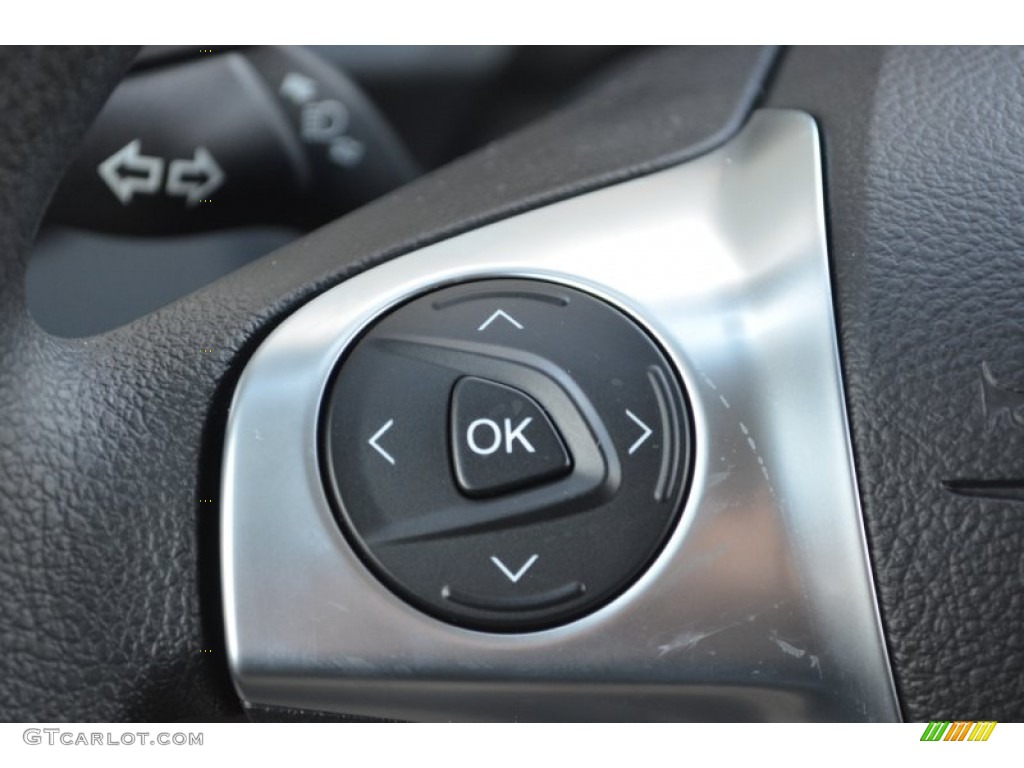 2013 Ford Escape SE 1.6L EcoBoost Controls Photo #77727915