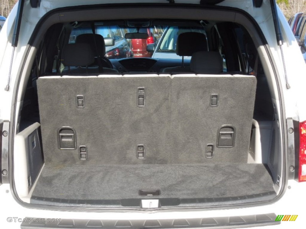 2011 Honda Pilot LX 4WD Trunk Photo #77729084