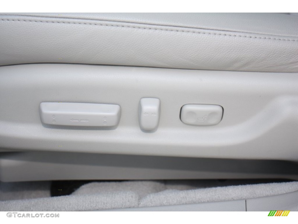 2010 Acura TL 3.5 Controls Photo #77729278
