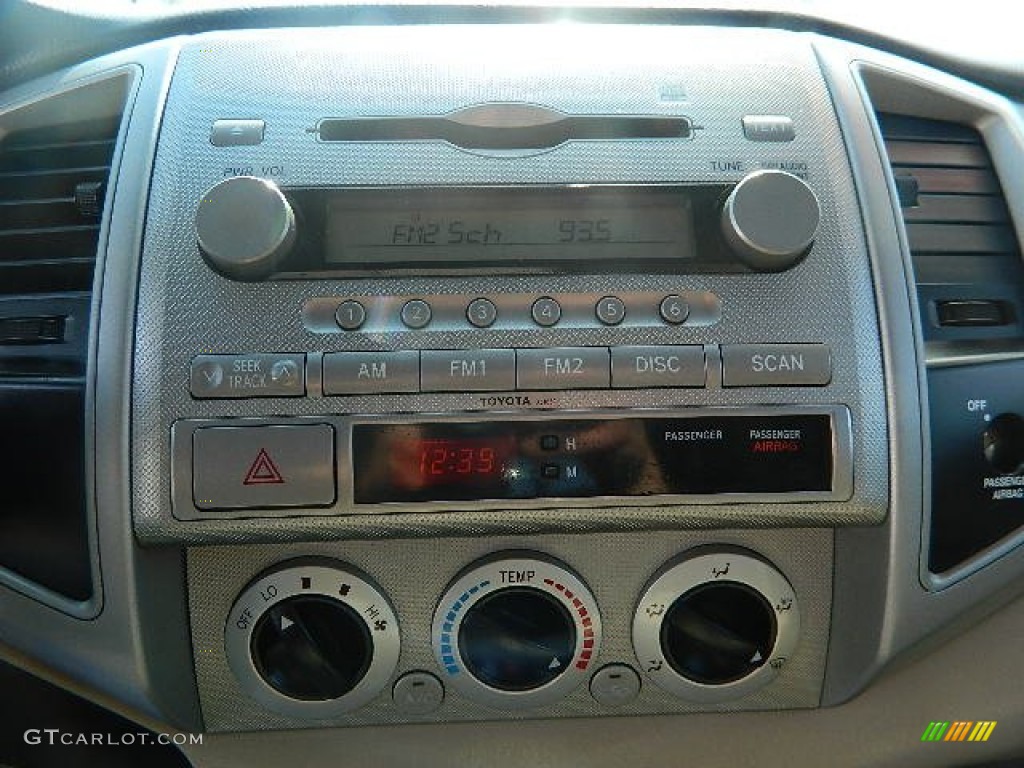 2007 Toyota Tacoma Access Cab Audio System Photo #77730138