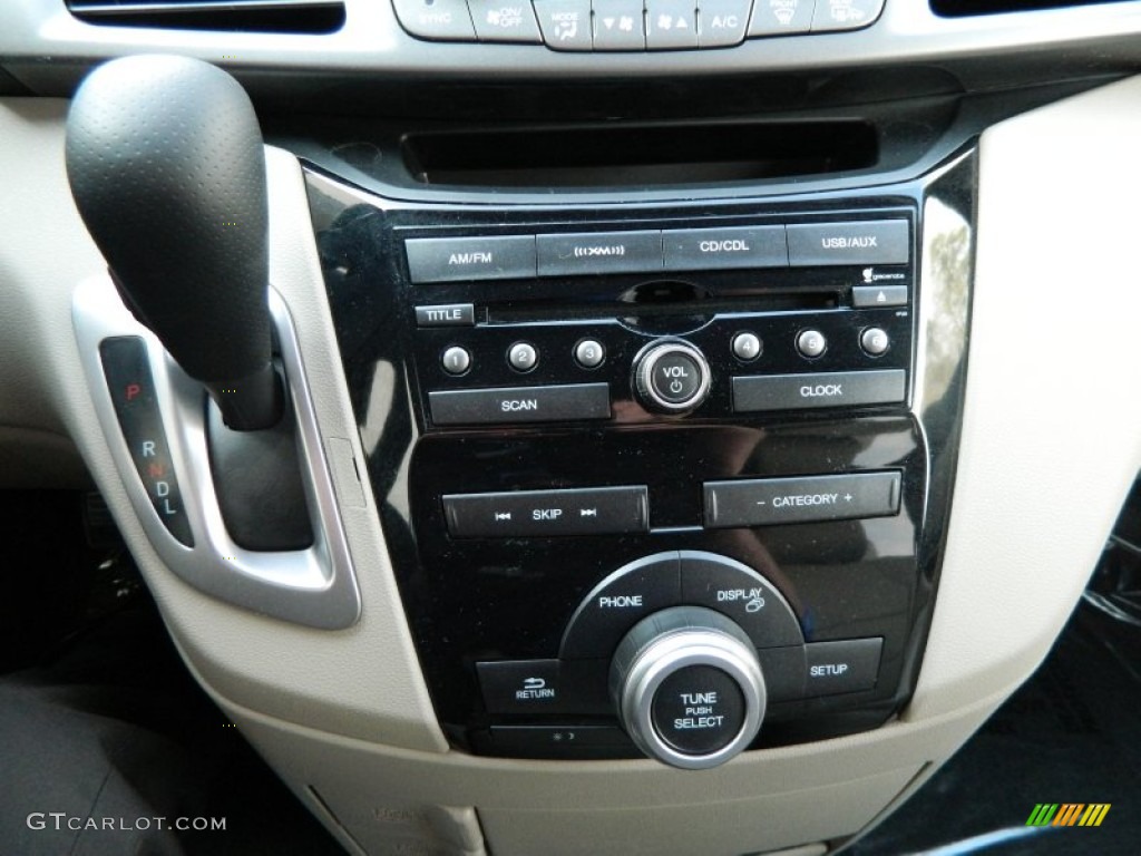 2013 Honda Odyssey EX-L Controls Photo #77732124