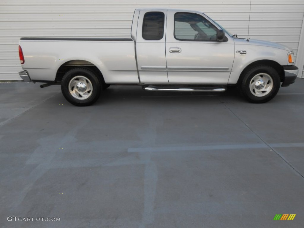 2003 F150 XLT SuperCab - Silver Metallic / Medium Graphite Grey photo #3