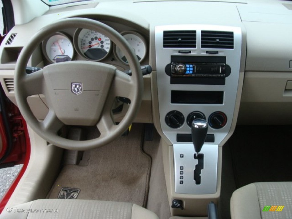 2007 Dodge Caliber SE Dashboard Photos