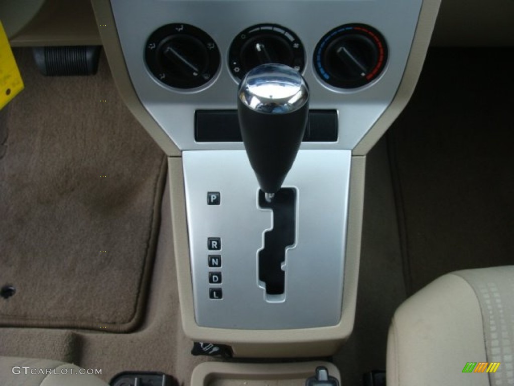 2007 Dodge Caliber SE CVT Automatic Transmission Photo #77736162