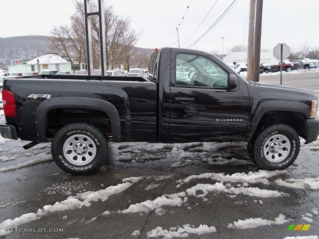 2010 Silverado 1500 Regular Cab 4x4 - Black / Dark Titanium photo #1