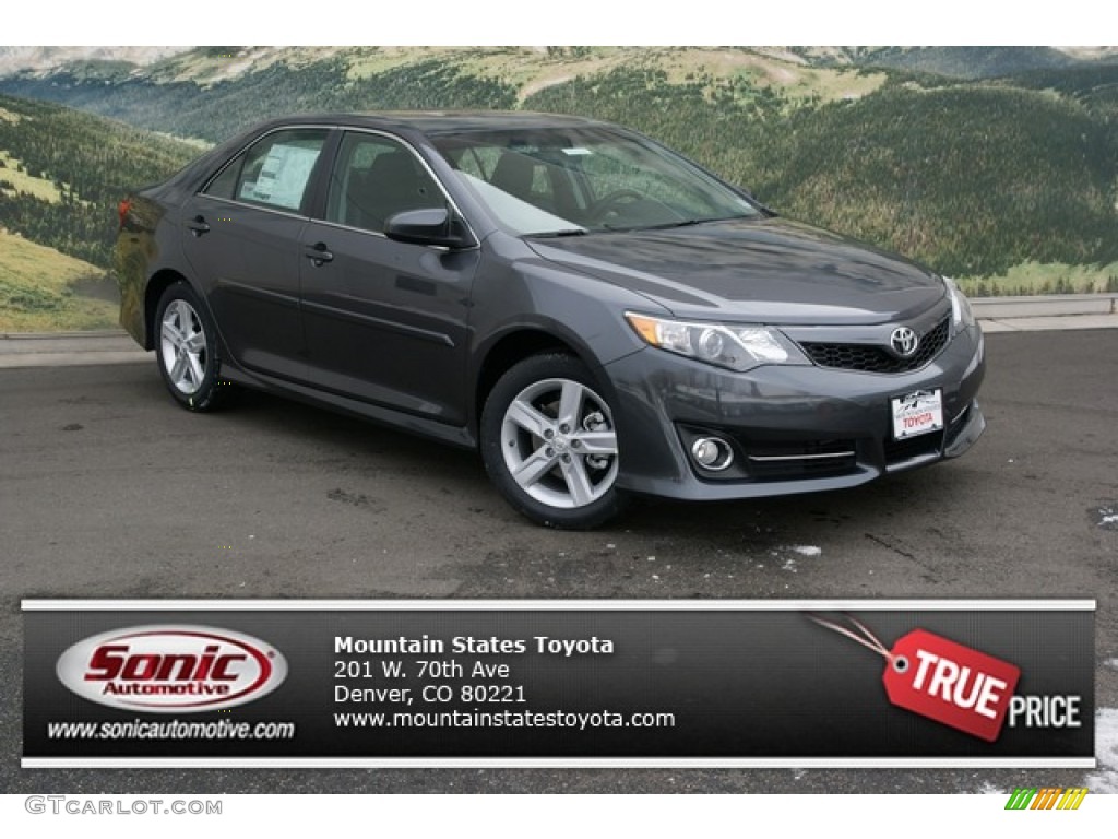 2013 Camry SE - Magnetic Gray Metallic / Black/Ash photo #1