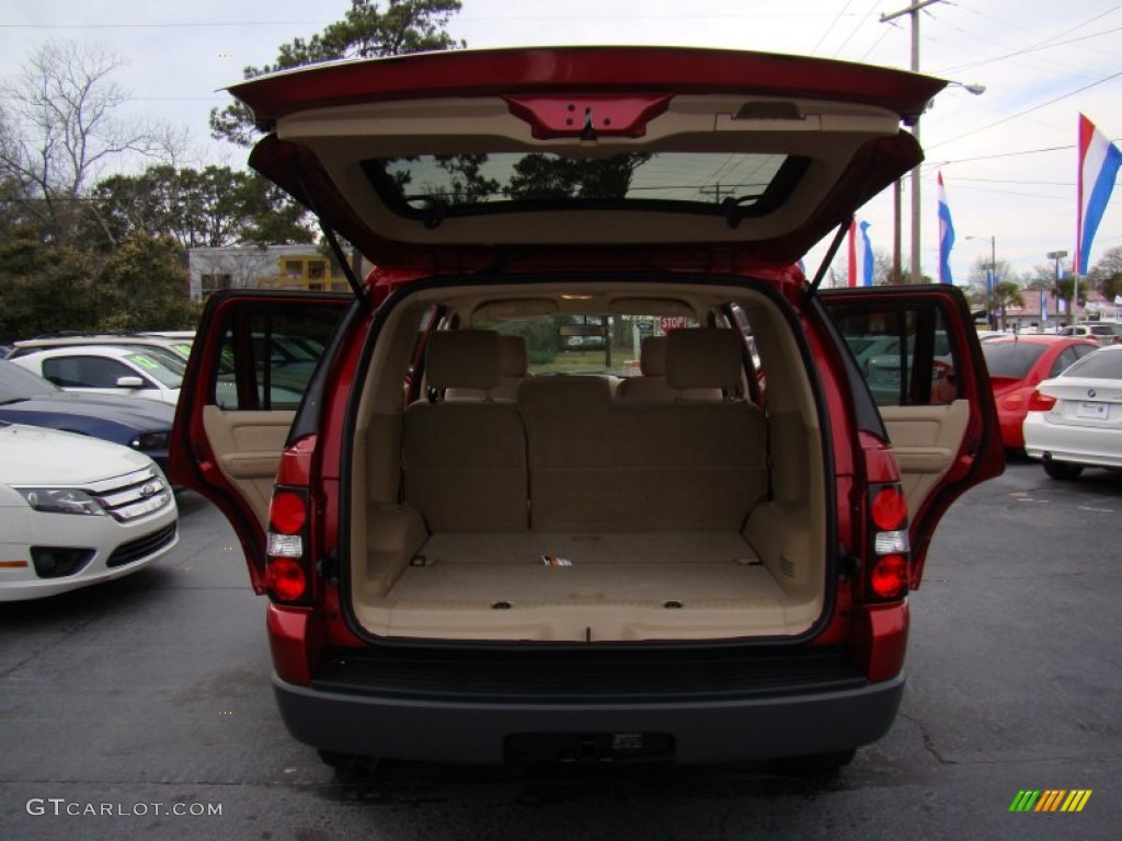 2006 Explorer XLS - Redfire Metallic / Camel photo #11