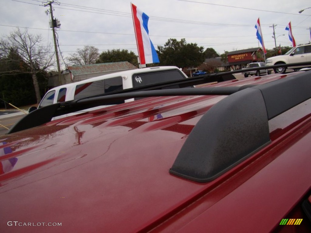 2006 Explorer XLS - Redfire Metallic / Camel photo #30