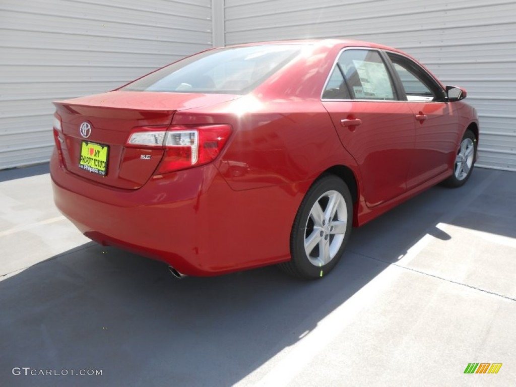 2013 Camry SE - Barcelona Red Metallic / Black photo #4