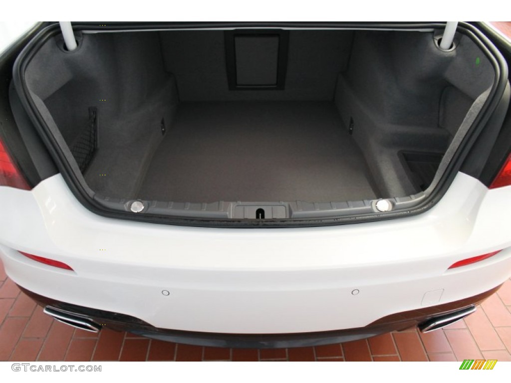 2013 BMW 7 Series 740i Sedan Trunk Photo #77739634