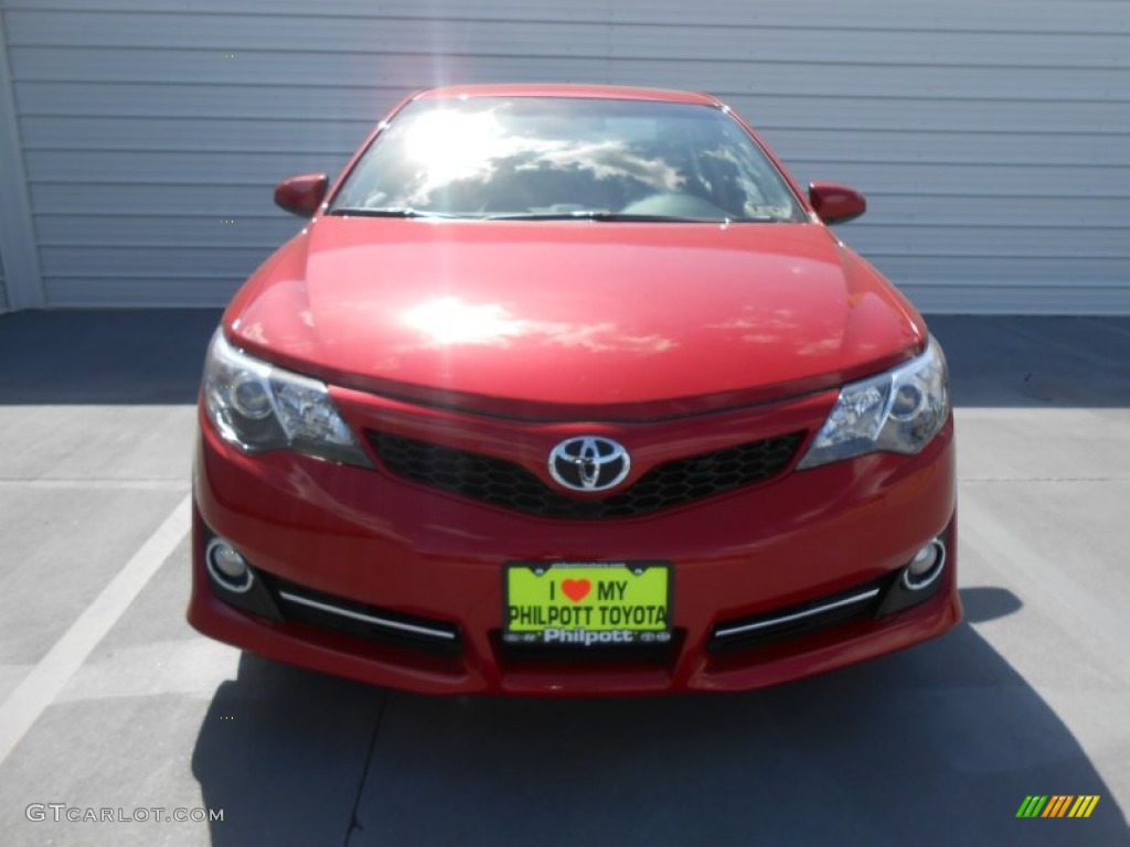 2013 Camry SE - Barcelona Red Metallic / Black photo #10