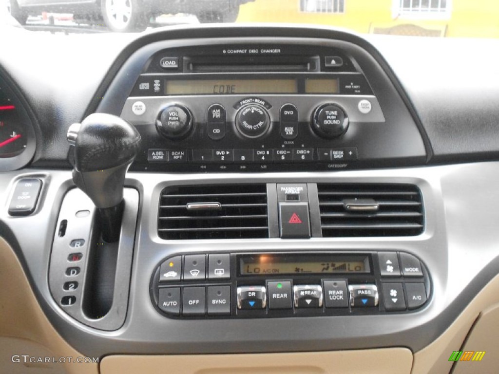 2006 Honda Odyssey EX-L Controls Photo #77739918