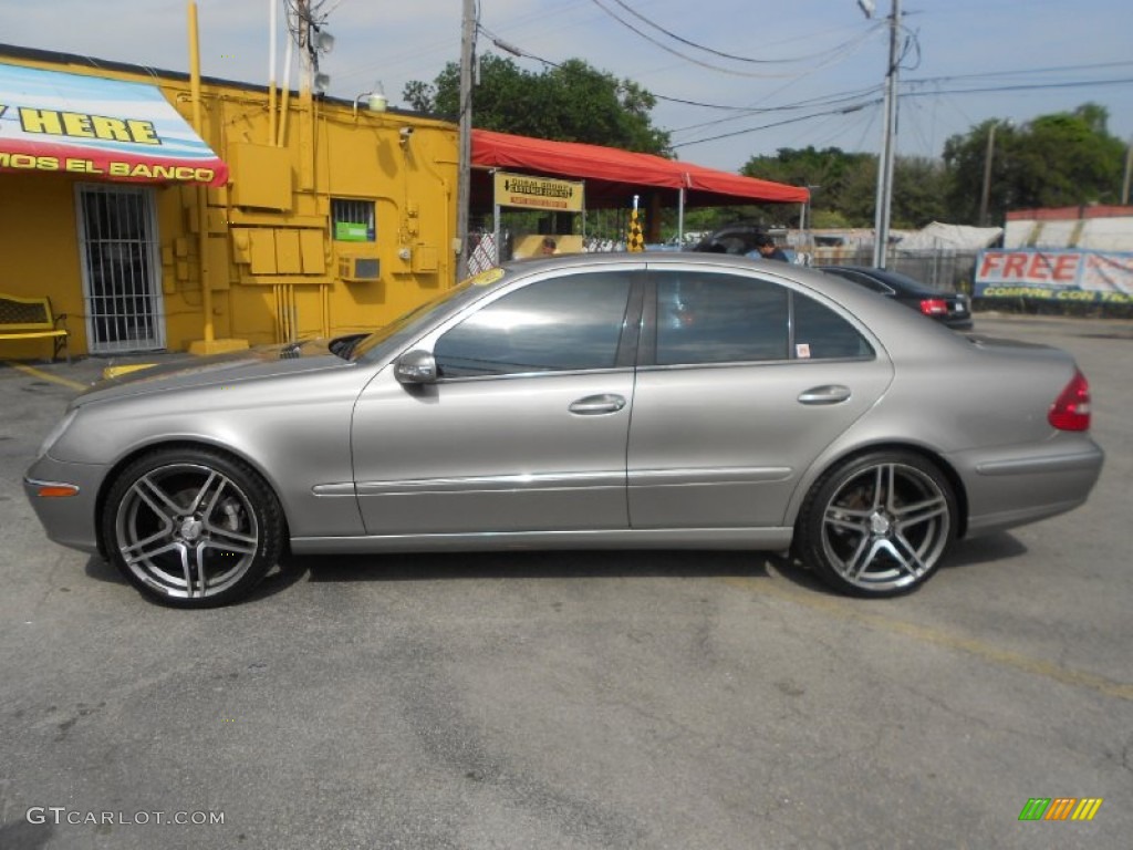 Desert Silver Metallic 2004 Mercedes-Benz E 320 Sedan Exterior Photo #77740281