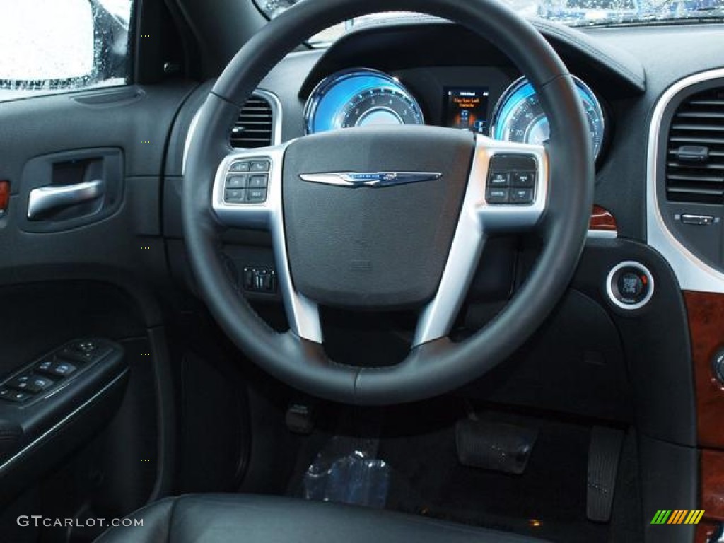 2012 300 Limited - Bright Silver Metallic / Black photo #11
