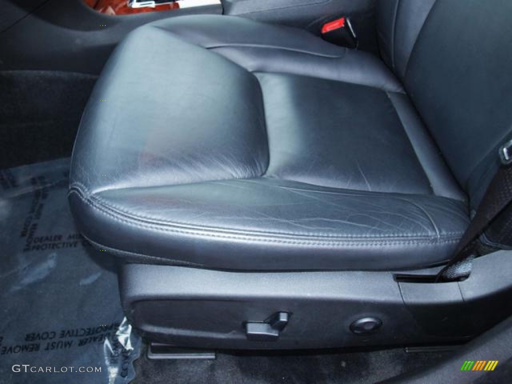 2012 300 Limited - Bright Silver Metallic / Black photo #16