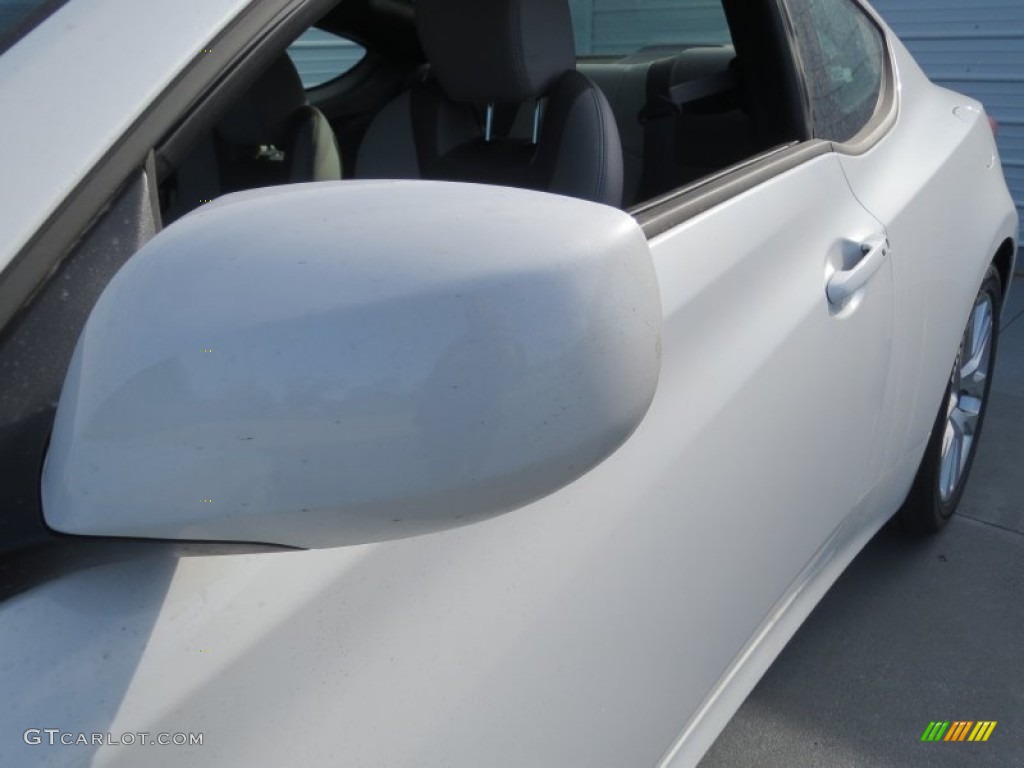 2013 Genesis Coupe 2.0T Premium - White Satin Pearl / Gray Leather/Gray Cloth photo #12
