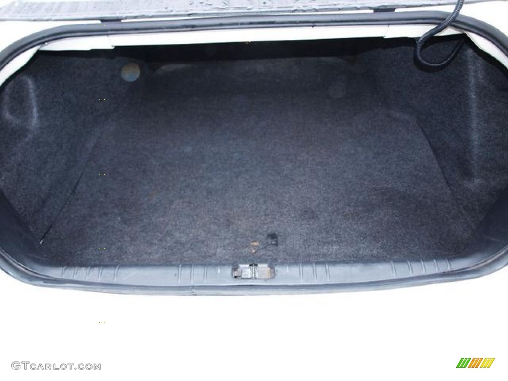 2007 Chevrolet Impala LS Trunk Photo #77742042