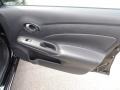 Super Black - Versa 1.6 SV Sedan Photo No. 9