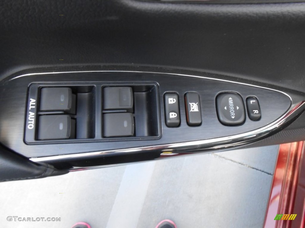 2013 Toyota Avalon XLE Controls Photo #77742120