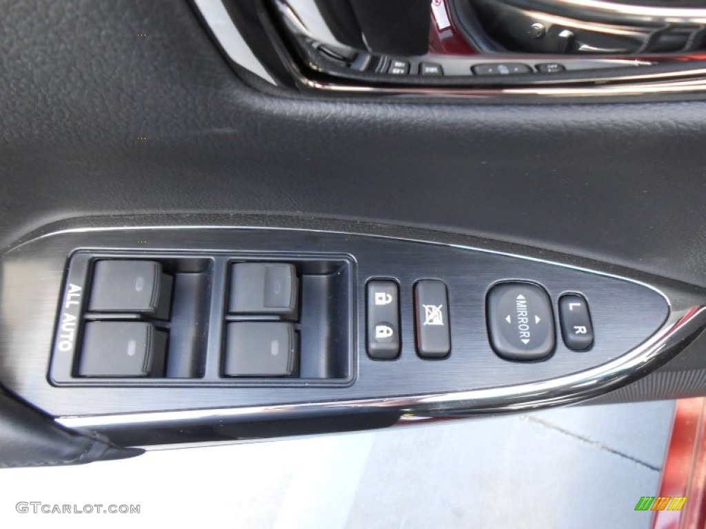 2013 Toyota Avalon XLE Controls Photo #77742138