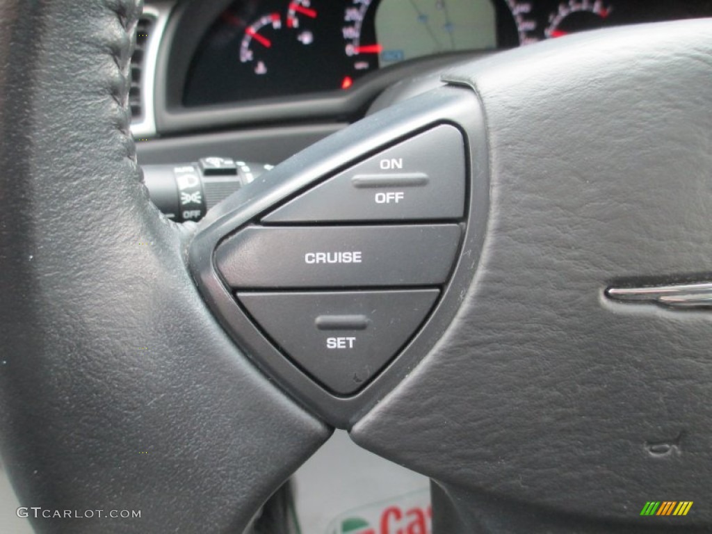 2007 Chrysler Pacifica Touring AWD Controls Photo #77745764