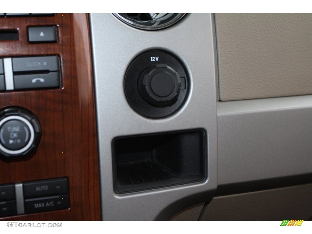 2010 F150 Lariat SuperCrew - Oxford White / Tan photo #39