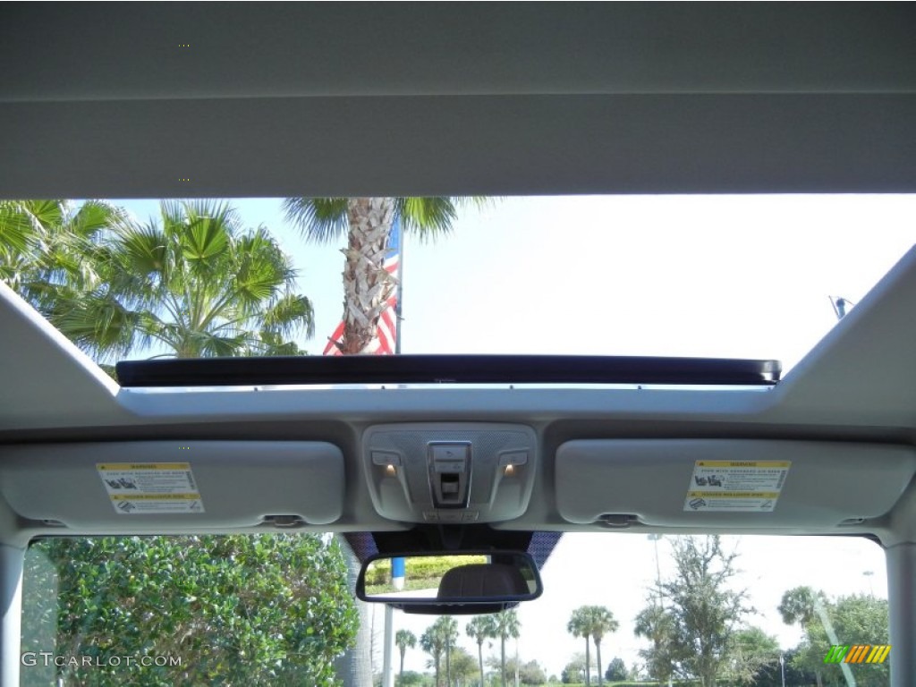 2013 Mercedes-Benz G 550 Sunroof Photo #77746545